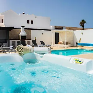 Maday Villa
